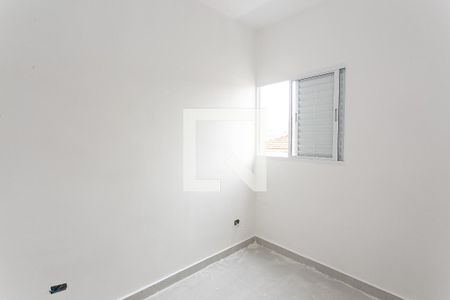 Quarto 2 de apartamento para alugar com 2 quartos, 45m² em Vila Dalila, São Paulo