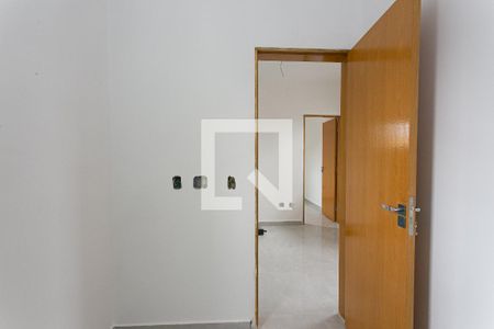 Quarto 2 de apartamento para alugar com 2 quartos, 45m² em Vila Dalila, São Paulo