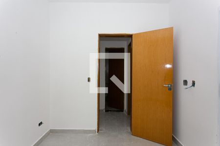 Quarto 1 de apartamento para alugar com 2 quartos, 45m² em Vila Dalila, São Paulo