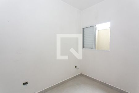 Quarto 1 de apartamento para alugar com 2 quartos, 45m² em Vila Dalila, São Paulo