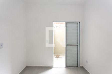 Quarto 1 de apartamento para alugar com 2 quartos, 45m² em Vila Dalila, São Paulo
