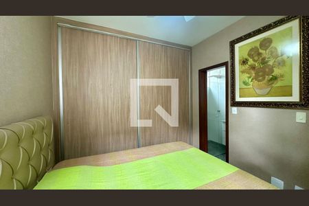 Quarto  de apartamento à venda com 3 quartos, 95m² em Santo Antônio, Belo Horizonte