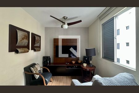 Quarto  de apartamento à venda com 3 quartos, 95m² em Santo Antônio, Belo Horizonte