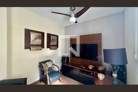 Quarto  de apartamento à venda com 3 quartos, 95m² em Santo Antônio, Belo Horizonte