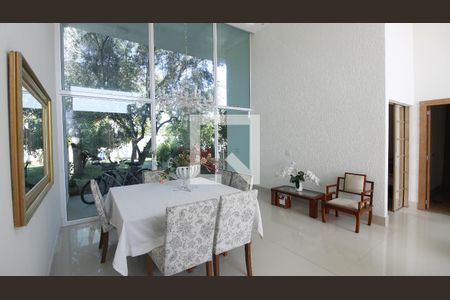 Casa para alugar com 5 quartos, 400m² em Ogiva, Cabo Frio