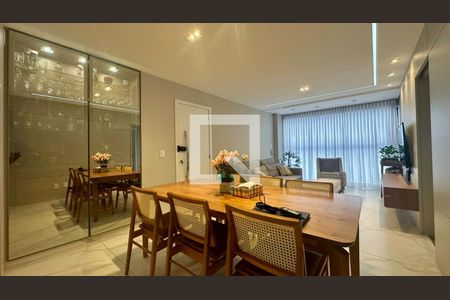 Sala  de apartamento à venda com 3 quartos, 85m² em São Pedro, Belo Horizonte