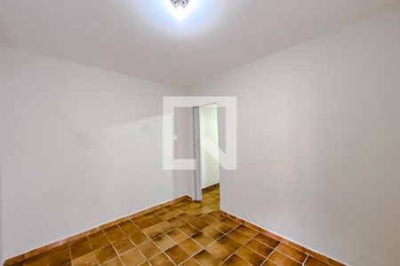 Quarto 1 de casa para alugar com 2 quartos, 80m² em Vila Invernada, São Paulo
