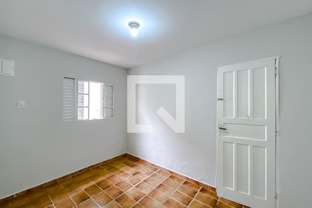 Quarto 1 de casa para alugar com 2 quartos, 80m² em Vila Invernada, São Paulo