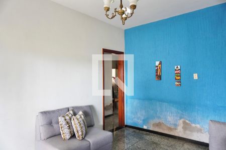 Sala 1 de casa à venda com 3 quartos, 300m² em Santa Cruz, Belo Horizonte