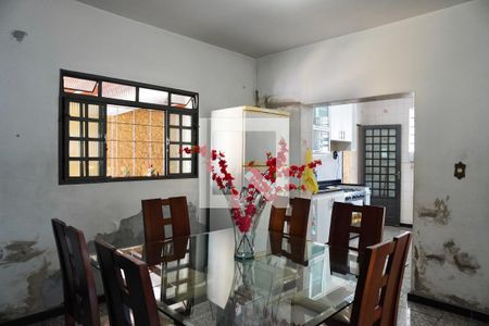 Sala de Jantar de casa à venda com 3 quartos, 300m² em Santa Cruz, Belo Horizonte