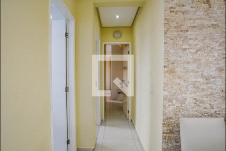 Corredor de apartamento à venda com 2 quartos, 55m² em Vila Curuçá, Santo André