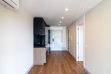 Sala/Cozinha de apartamento para alugar com 1 quarto, 42m² em Indianópolis, São Paulo