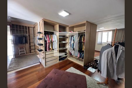 Casa de Condomínio para alugar com 4 quartos, 527m² em Granville, Juiz de Fora