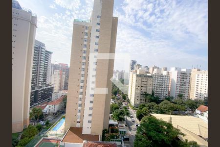 Sala de apartamento à venda com 3 quartos, 198m² em Perdizes, São Paulo