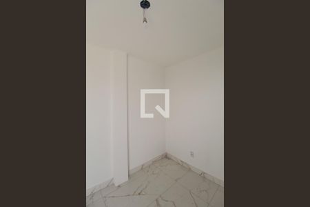 Sala de TV de apartamento à venda com 3 quartos, 155m² em Heliópolis, Belo Horizonte