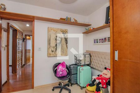 Quarto 1 de apartamento à venda com 2 quartos, 130m² em Petrópolis, Porto Alegre
