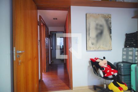 Quarto 1 de apartamento à venda com 2 quartos, 130m² em Petrópolis, Porto Alegre