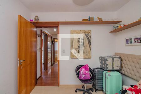 Quarto 1 de apartamento à venda com 2 quartos, 130m² em Petrópolis, Porto Alegre