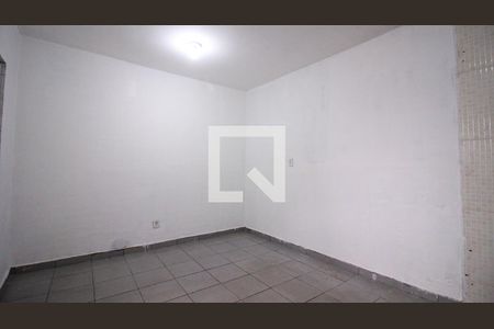 Casa para alugar com 1 quarto, 50m² em Cidade São Mateus, São Paulo
