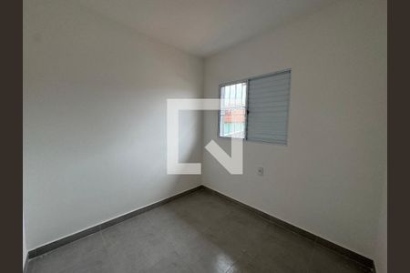 Quarto 1 de apartamento para alugar com 2 quartos, 40m² em Santo Antônio, Osasco