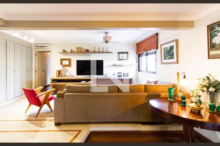 Sala de apartamento à venda com 3 quartos, 213m² em Perdizes, São Paulo