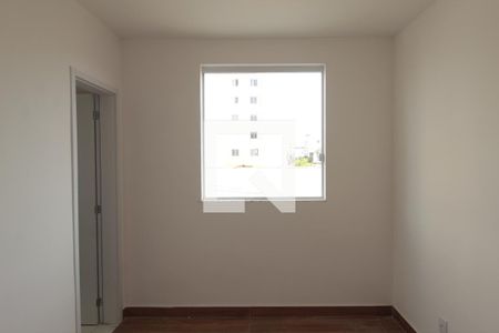 Suite de apartamento à venda com 3 quartos, 78m² em Heliópolis, Belo Horizonte