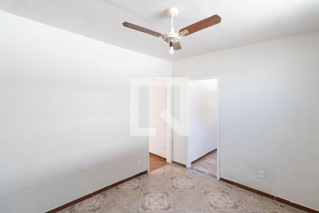 Quarto 1 de casa para alugar com 2 quartos, 70m² em Senador Vasconcelos, Rio de Janeiro
