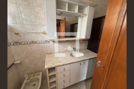 Casa à venda com 4 quartos, 500m² em Alto da Lapa, São Paulo