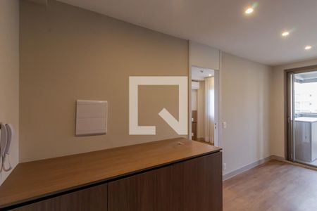 Sala e Cozinha de apartamento para alugar com 1 quarto, 35m² em Indianópolis, São Paulo