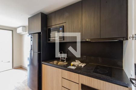 Sala e Cozinha de apartamento para alugar com 1 quarto, 35m² em Indianópolis, São Paulo