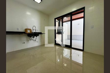 Foto 09 de casa à venda com 3 quartos, 105m² em Vila Paiva, São Paulo