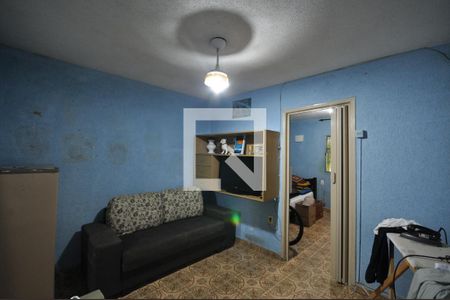 Sala de casa à venda com 2 quartos, 196m² em Parque Edu Chaves, São Paulo