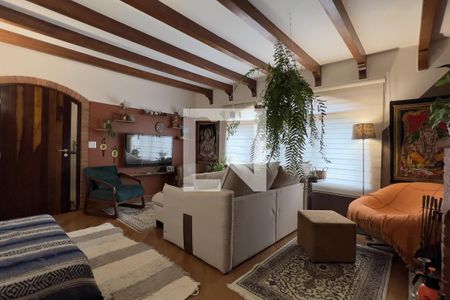 Sala de casa para alugar com 3 quartos, 575m² em Vila Galvão, Guarulhos