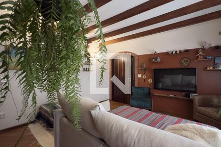 Sala de casa para alugar com 3 quartos, 575m² em Vila Galvão, Guarulhos