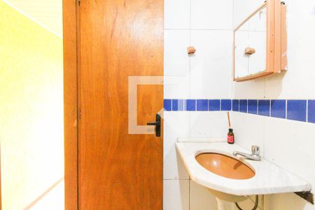Banheiro de apartamento para alugar com 1 quarto, 40m² em Parque Marechal Rondon, Cachoeirinha