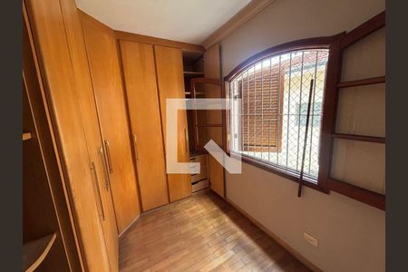 Casa à venda com 4 quartos, 130m² em Parque Sao Domingos, São Paulo