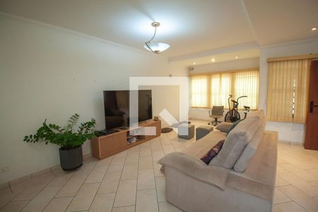 Casa à venda com 3 quartos, 307m² em Água Rasa, São Paulo