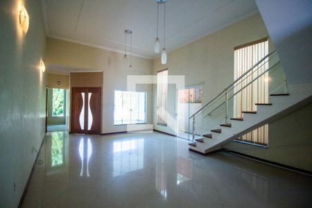 Sala de casa de condomínio para alugar com 3 quartos, 240m² em Cajuru do Sul, Sorocaba