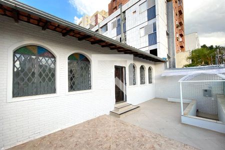 Varanda Entrada de casa para alugar com 5 quartos, 400m² em Serra, Belo Horizonte