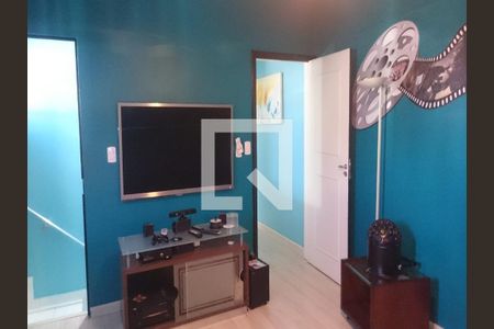Casa à venda com 3 quartos, 300m² em Campo Belo, São Paulo