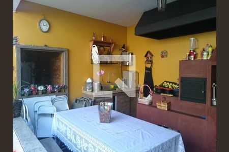 Casa à venda com 3 quartos, 300m² em Campo Belo, São Paulo