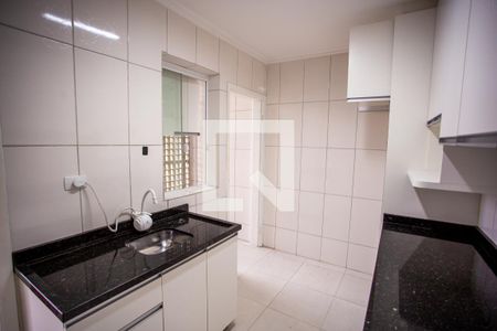 Cozinha de apartamento para alugar com 2 quartos, 90m² em Bacacheri, Curitiba