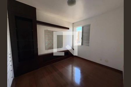 Apartamento para alugar com 4 quartos, 140m² em Centro, Belo Horizonte