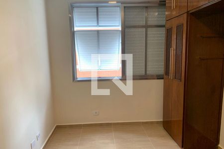 Quarto 1 de apartamento para alugar com 2 quartos, 90m² em Embaré, Santos