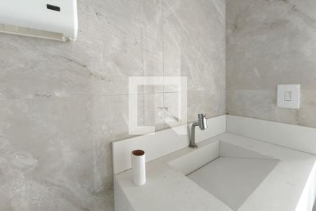 Banheiro de casa à venda com 1 quarto, 200m² em Parque Aeroporto, Campinas