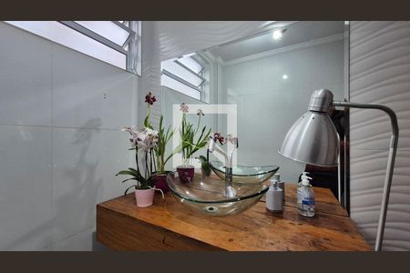 Lavabo de casa à venda com 2 quartos, 226m² em Vila Scarpelli, Santo André