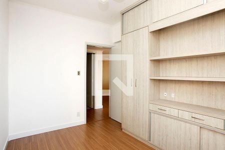 Quarto 1 de apartamento para alugar com 3 quartos, 105m² em Independência, Porto Alegre