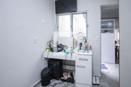 Quarto 2 de casa para alugar com 2 quartos, 90m² em Parque Santo Antônio, São Paulo