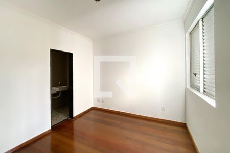 Suite 1 de apartamento à venda com 3 quartos, 120m² em Santo Antônio, Belo Horizonte
