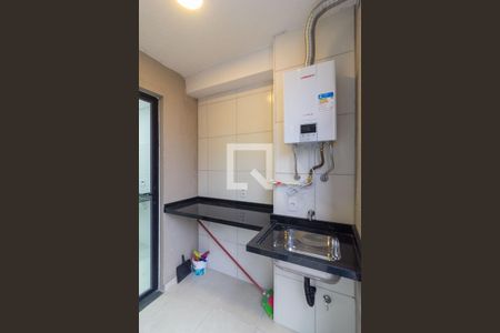 Varanda e Área de Serviço de apartamento para alugar com 2 quartos, 40m² em Usina Piratininga, São Paulo